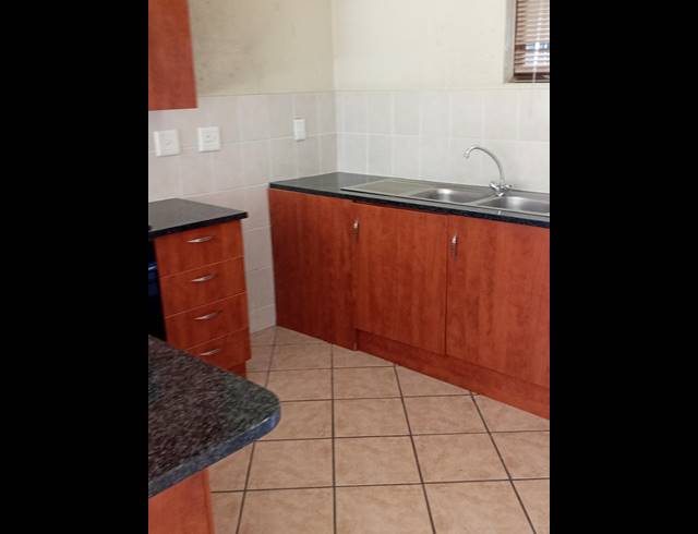1 BEDROOM APARTMENT FOR SALE IN PAULSHOF